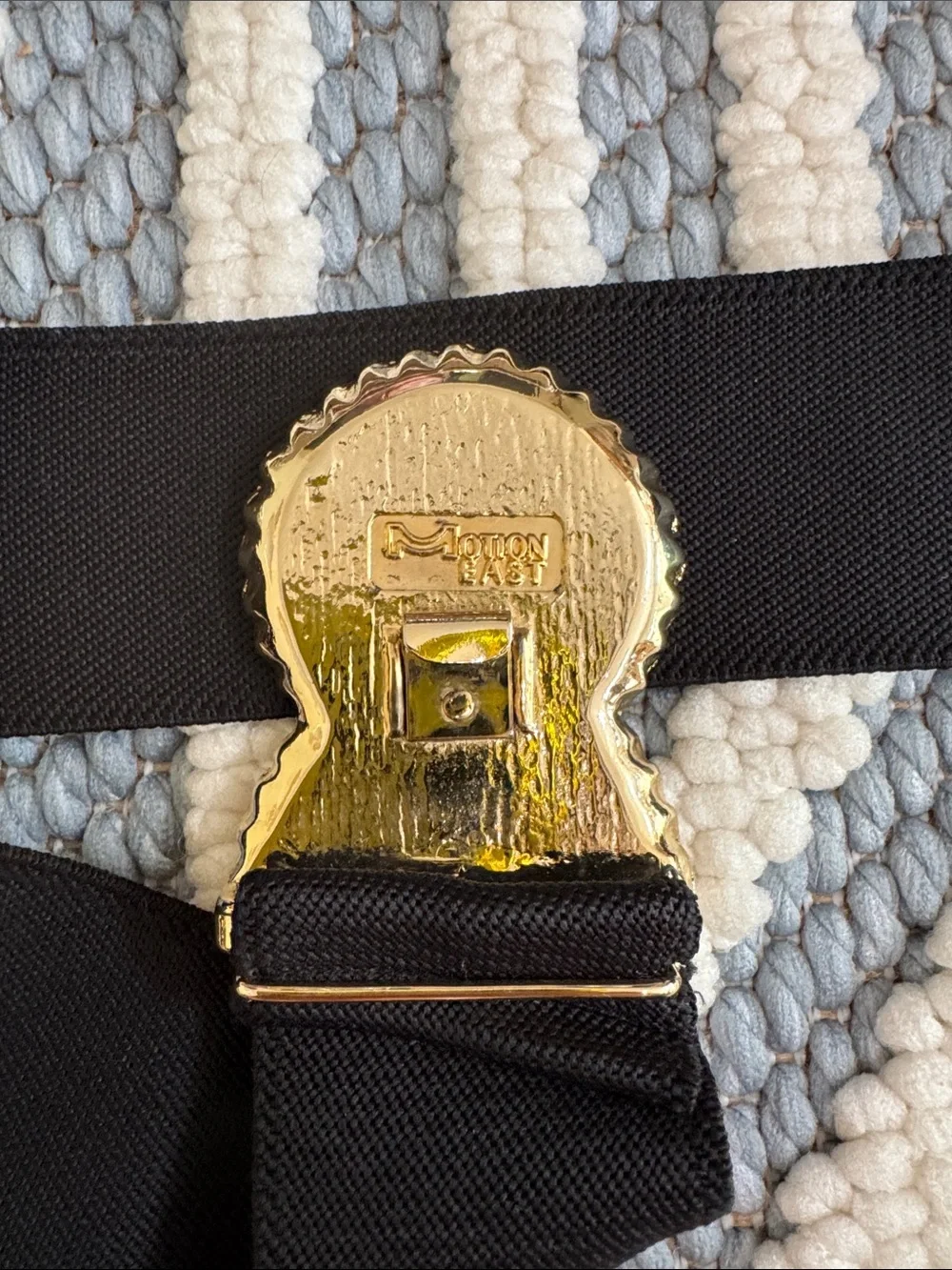 Vintage Motion East Black Stretch Belt Gold Buckle Statement Waist Belt Retro